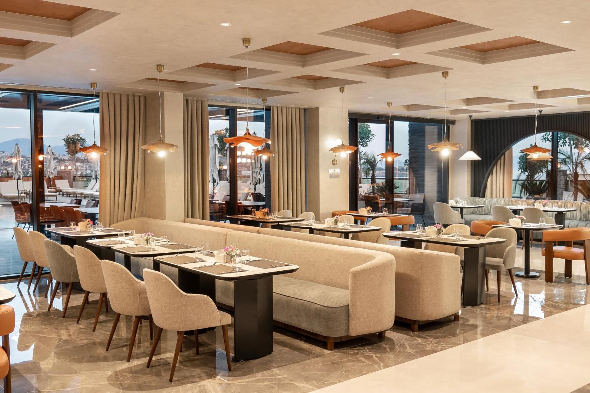 Elite World Kusadasi Luaran gambar